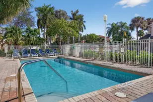 1900 Oceanwalk Ln, Pompano Beach, FL 33062 - Photo 36