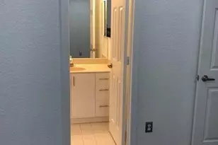 1087 River Birch St, Hollywood, FL 33019 - Photo 10