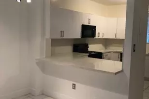 1087 River Birch St, Hollywood, FL 33019 - Photo 2