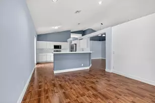 16695 SW 1st St, Pembroke Pines, FL 33027 - Photo 16