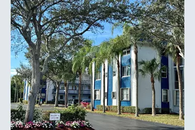 3070 Holiday Springs Boulevard #203, Margate, FL 33063 - Photo 2