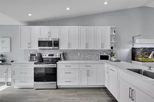 14 Afton Pl, Boynton Beach, FL 33426 - Photo 1