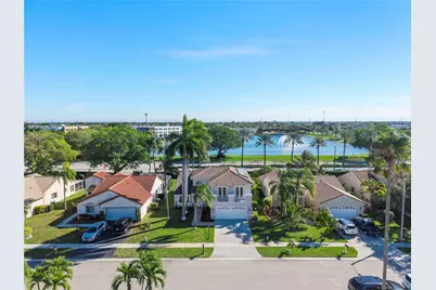 131 NW 187th Avenue, Pembroke Pines, FL 33029 - Photo 2