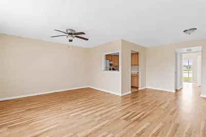 174 Chatham I #I, West Palm Beach, FL 33417 - Photo 1