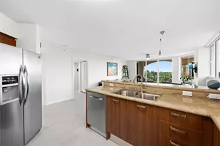 2011 N Ocean Blvd, Fort Lauderdale, FL 33305 - Photo 10