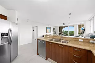 2011 N Ocean Blvd, Fort Lauderdale, FL 33305 - Photo 10