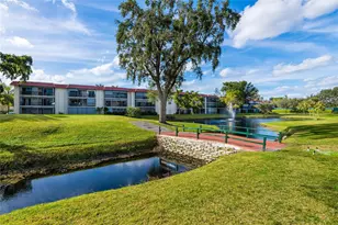 381 S Hollybrook Dr, Pembroke Pines, FL 33025 - Photo 20