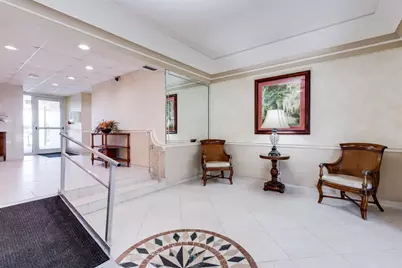 2500 NE 48th Lane #609, Fort Lauderdale, FL 33308 - Photo 2