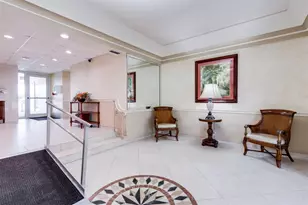 2500 NE 48th Ln, Fort Lauderdale, FL 33308 - Photo 2