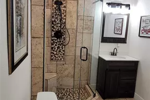 4153 NW 47th Terrace, Lauderdale Lakes, FL 33319 - Photo 14