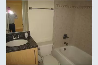 811 NE 14th Place #6, Fort Lauderdale, FL 33304 - Photo 6