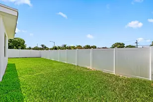 3349 El Vedado Ct, West Palm Beach, FL 33405 - Photo 32