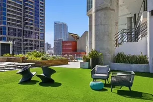 398 NE 5th St, Miami, FL 33132 - Photo 40