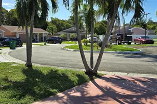 1751 SW 84th Terrace, Miramar, FL 33025 - Photo 2