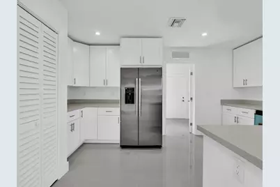 17800 NW 11th Avenue, Miami Gardens, FL 33169 - Photo 4