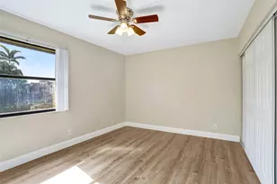 4872 NW 95th Ave, Sunrise, FL 33351 - Photo 30