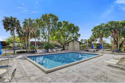 4872 NW 95th Avenue, Sunrise, FL 33351 - Photo 50