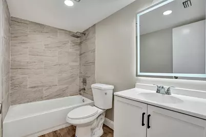 4872 NW 95th Avenue, Sunrise, FL 33351 - Photo 36