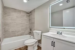 4872 NW 95th Ave, Sunrise, FL 33351 - Photo 36