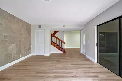 4872 NW 95th Avenue, Sunrise, FL 33351 - Photo 10