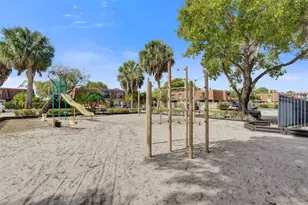 4872 NW 95th Ave, Sunrise, FL 33351 - Photo 48