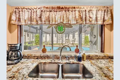 8991 SW 49th Street, Cooper City, FL 33328 - Photo 14