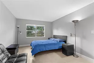 9700 Sunrise Lakes Blvd, Sunrise, FL 33322 - Photo 12