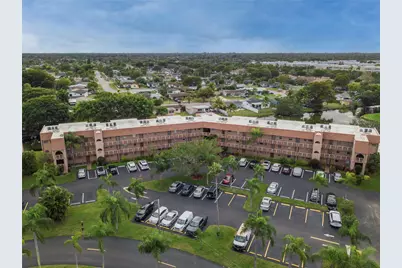 9700 Sunrise Lakes Boulevard #101, Sunrise, FL 33322 - Photo 18