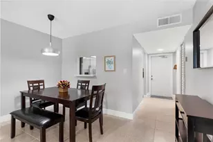 9700 Sunrise Lakes Blvd, Sunrise, FL 33322 - Photo 10