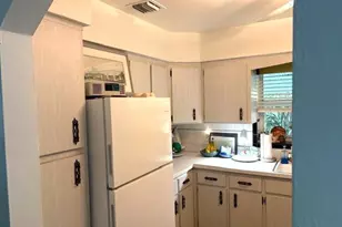 22 SW 6th St, Dania Beach, FL 33004 - Photo 8