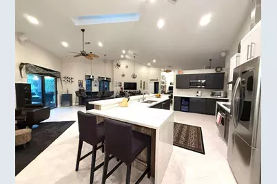 8472 NW 52nd Place, Coral Springs, FL 33067 - Photo 12