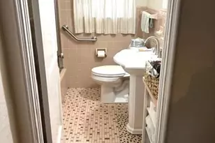 44 SW 5th St, Dania Beach, FL 33004 - Photo 24