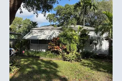 44 SW 5th Street, Dania, FL 33004 - Photo 4