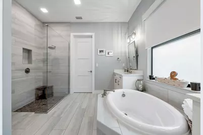 11725 Bayview Circle, Parkland, FL 33076 - Photo 10