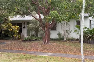 511 SW 2nd Ave, Dania, FL 33004 - Photo 1