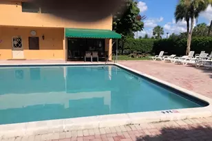 430 Commodore Dr, Plantation, FL 33325 - Photo 8