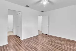 8911 NW 28th Dr, Coral Springs, FL 33065 - Photo 26