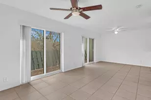 8911 NW 28th Dr, Coral Springs, FL 33065 - Photo 6