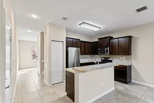 259 SW 7th St, Pompano Beach, FL 33060 - Photo 28