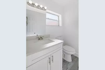 7903 SW 9th Street, North Lauderdale, FL 33068 - Photo 14