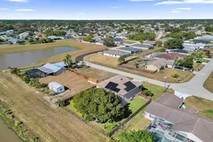 864 SW Java Ave, Port Saint Lucie, FL 34953 - Photo 94