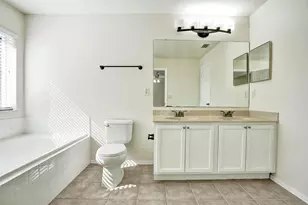 864 SW Java Ave, Port Saint Lucie, FL 34953 - Photo 46