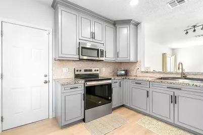 9500 Stanley Lane, Tamarac, FL 33321 - Photo 4