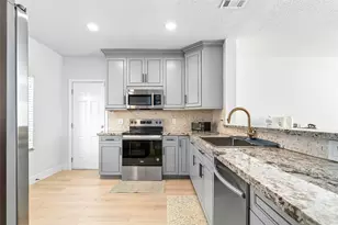 9500 Stanley Ln, Tamarac, FL 33321 - Photo 2