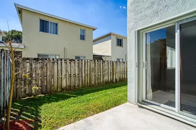 9500 Stanley Lane, Tamarac, FL 33321 - Photo 34