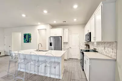 5068 Greenway Drive, Hollywood, FL 33021 - Photo 14