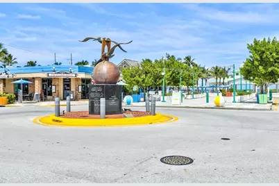 210 Washingtonia Avenue, Fort Lauderdale, FL 33308 - Photo 2