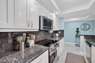 95 N Birch Rd, Fort Lauderdale, FL 33304 - Photo 16