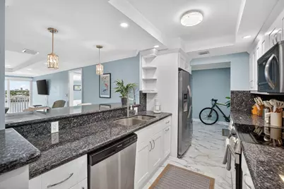 95 N Birch Road #702, Fort Lauderdale, FL 33304 - Photo 12