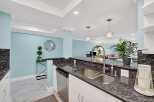 95 N Birch Rd, Fort Lauderdale, FL 33304 - Photo 14